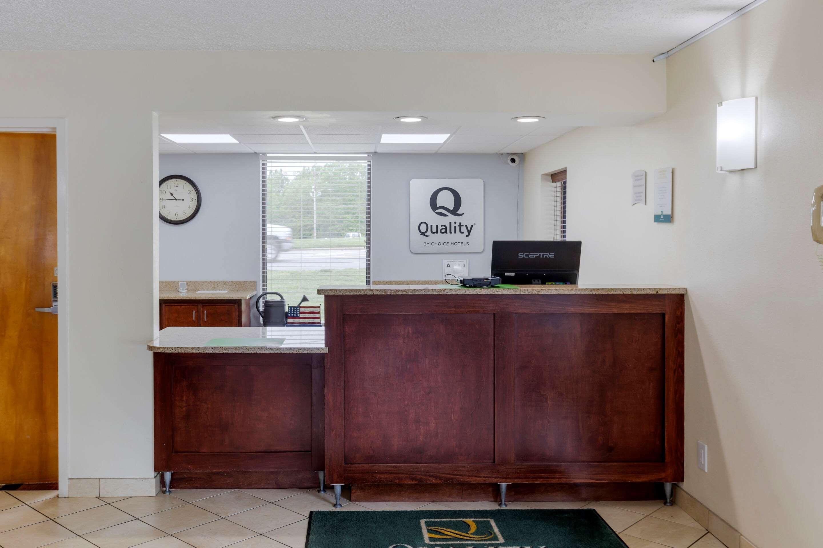 Quality Inn - Roxboro South Exterior foto